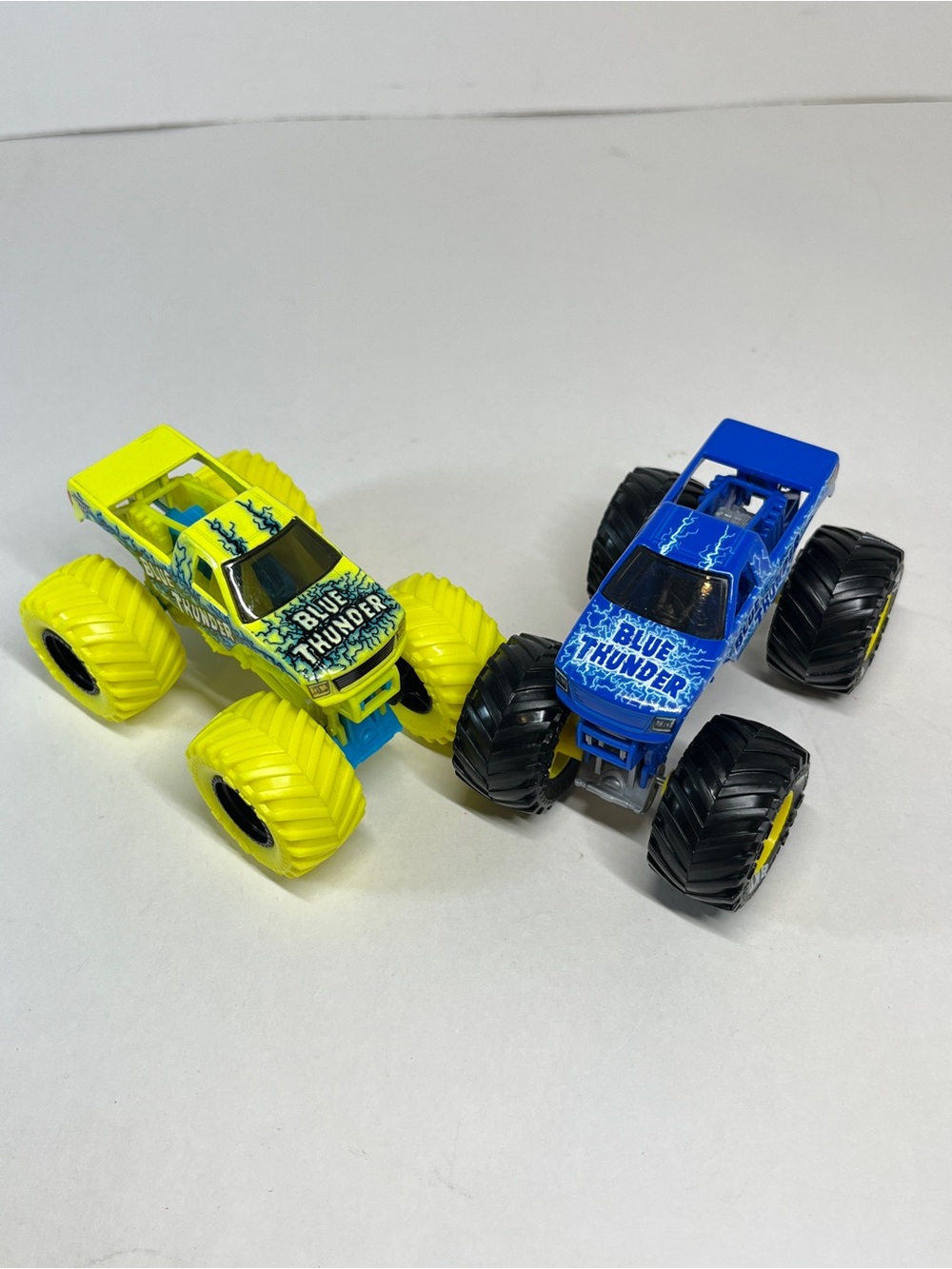 Monsters Jam Truck Lot Blue Thunder Yellow Set 1:64 Loose Hot Wheels Over Charge